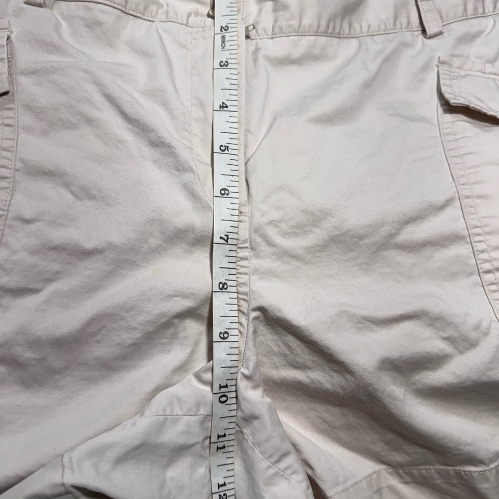 Talbots Lightweight Cargo Shorts in cream color - Size 16 Y2K Style - Picture 6 of 9